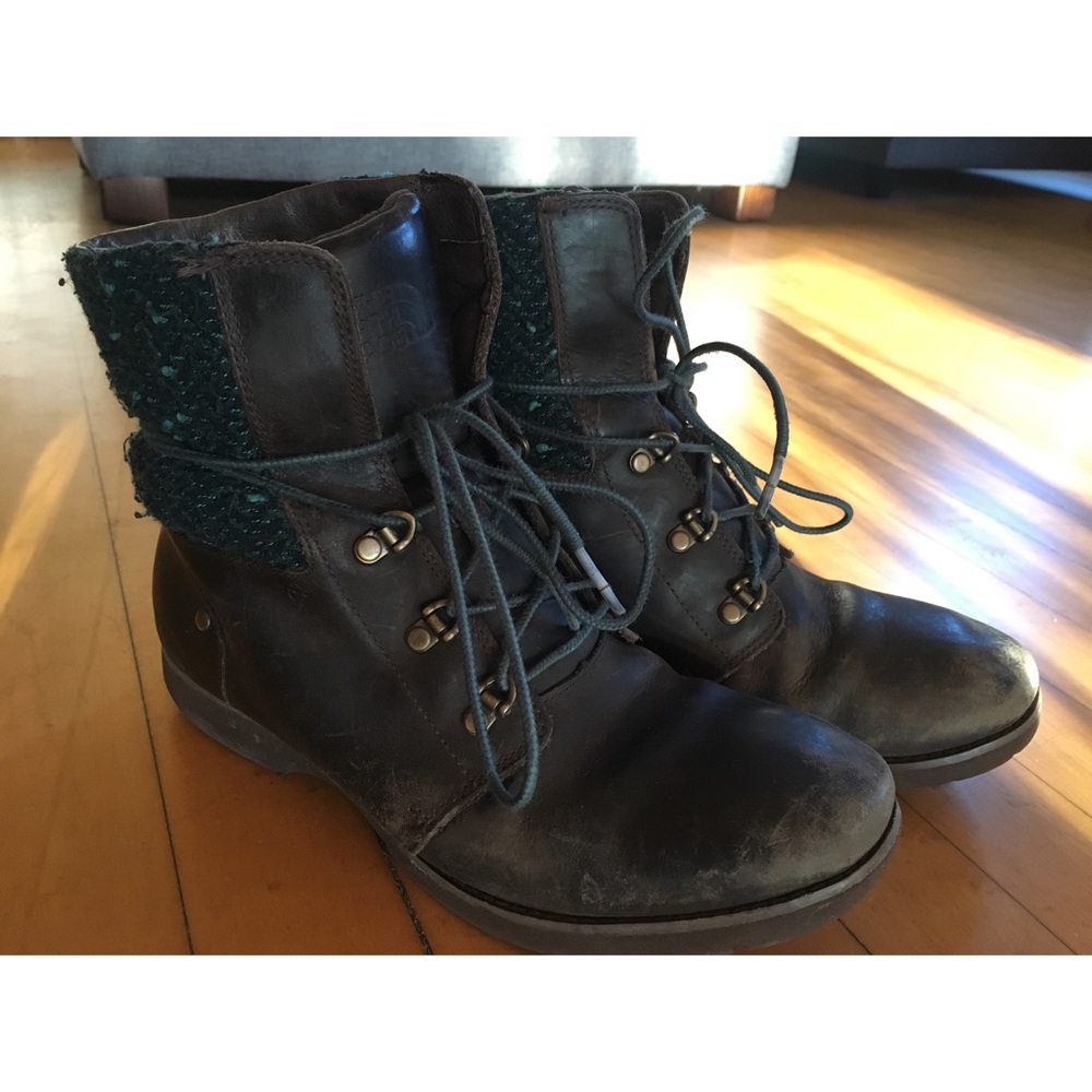 The North Face Ballard boots